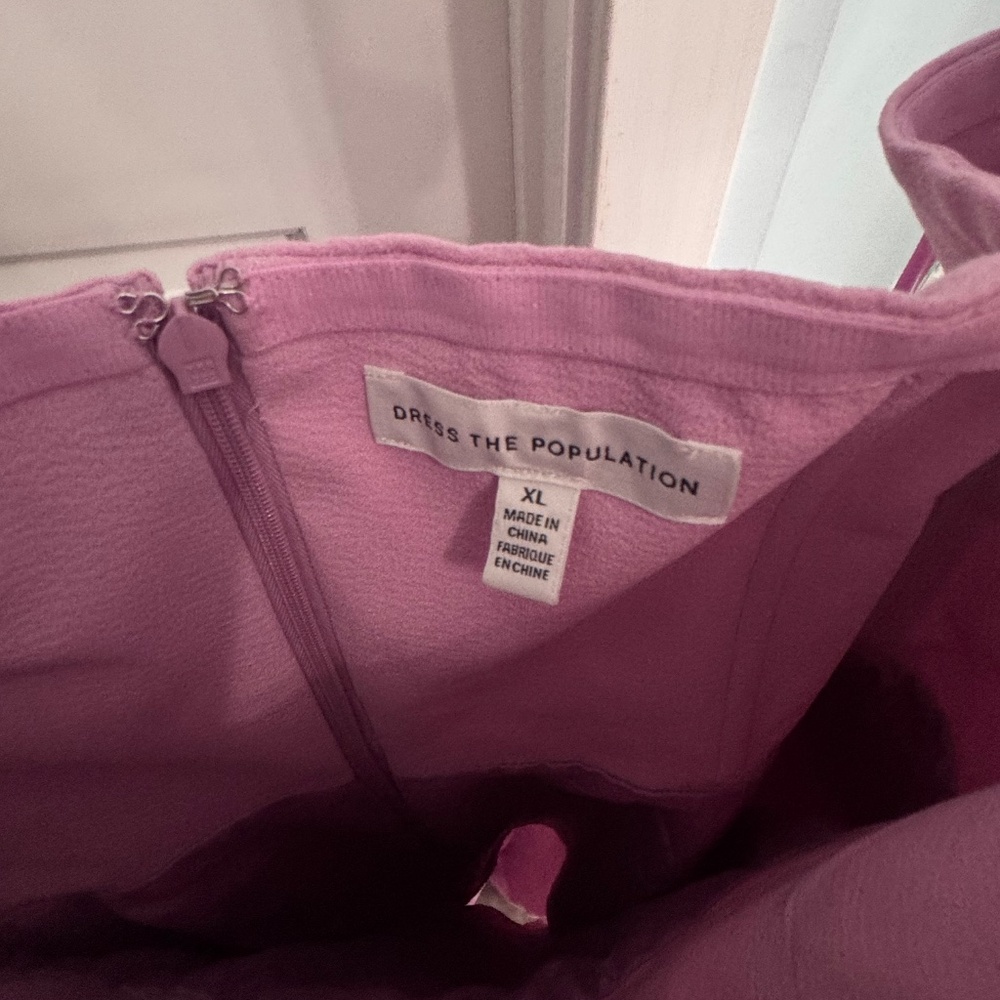 DRESS THE POPULATION Kai Gown Size XL - Picture 3 of 5
